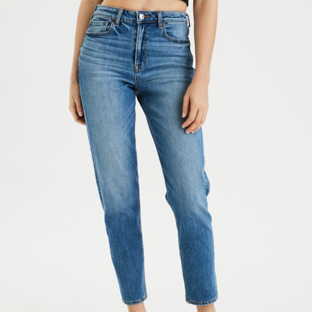 American Eagle Mom Jeans